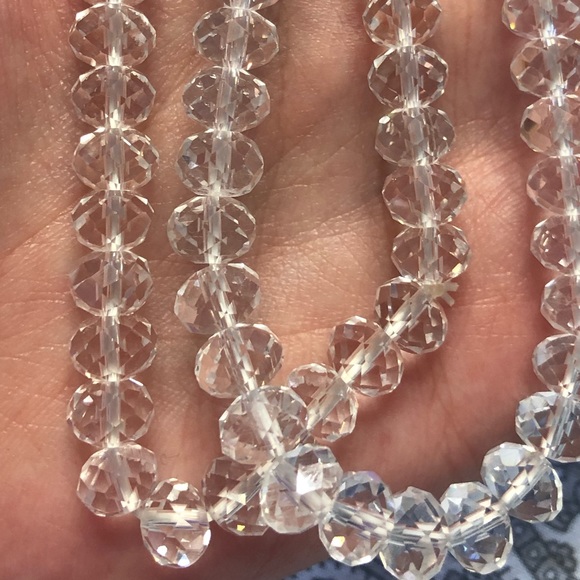 ⬇️ 🌴5 for $20🌴 2 clear beaded bracelets - Picture 6 of 6